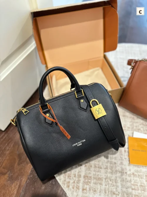 Louis Vuitton Keepall Monogram Travel Bag Style 0142