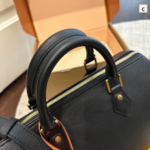 Louis Vuitton Keepall Monogram Travel Bag Style 0142