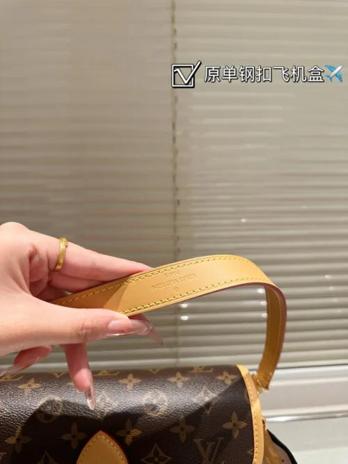 Louis Vuitton Diane Baguette Bag Style 0190