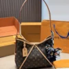 Louis Vuitton CarryAll Leather Bag Style 0200