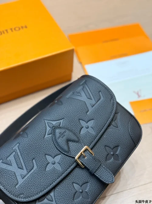 Louis Vuitton Diane Baguette Bag Style 0246