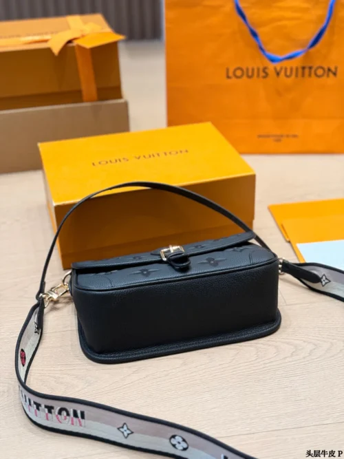 Louis Vuitton Diane Baguette Bag Style 0246