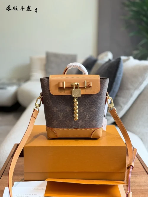 Louis Vuitton Leather Handbag