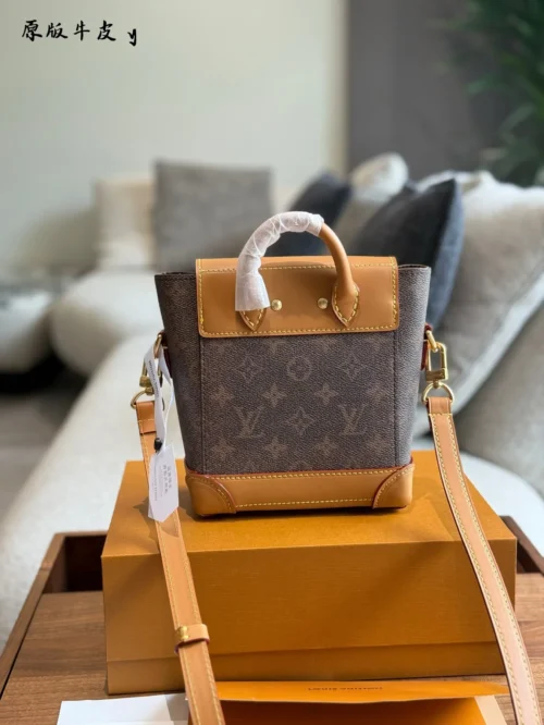 Louis Vuitton Leather Handbag
