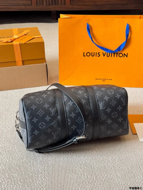 Louis Vuitton Keepall Monogram Leather Travel Bag Style 0287
