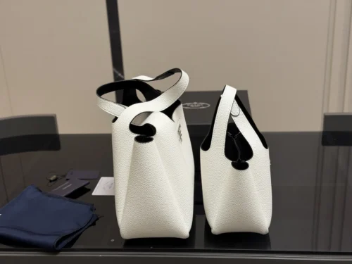 Prada Leather Tote Bag Style 0015