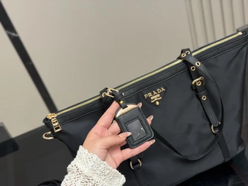 Prada Tote Bag Style 0021