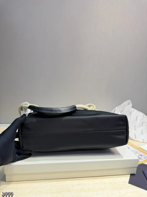 Prada Tote Bag Style 0043