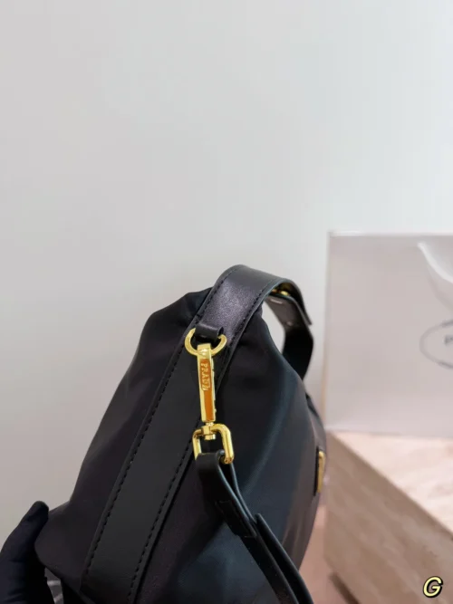 Prada Bag Style 0070