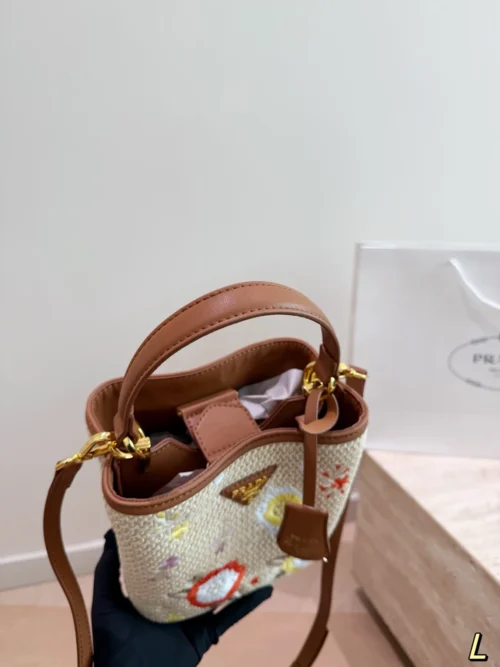 Prada Raffia Bag Style 0118