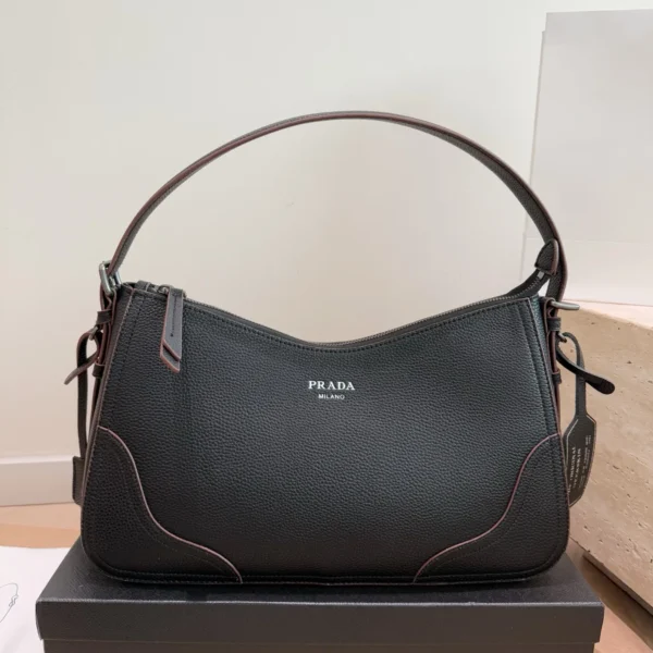 Prada Tote Bag Style 0136