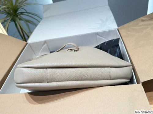 YSL Bucket Bag Style 0117