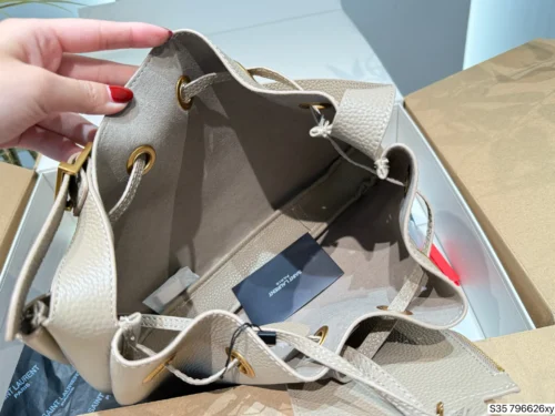 YSL Bucket Bag Style 0117